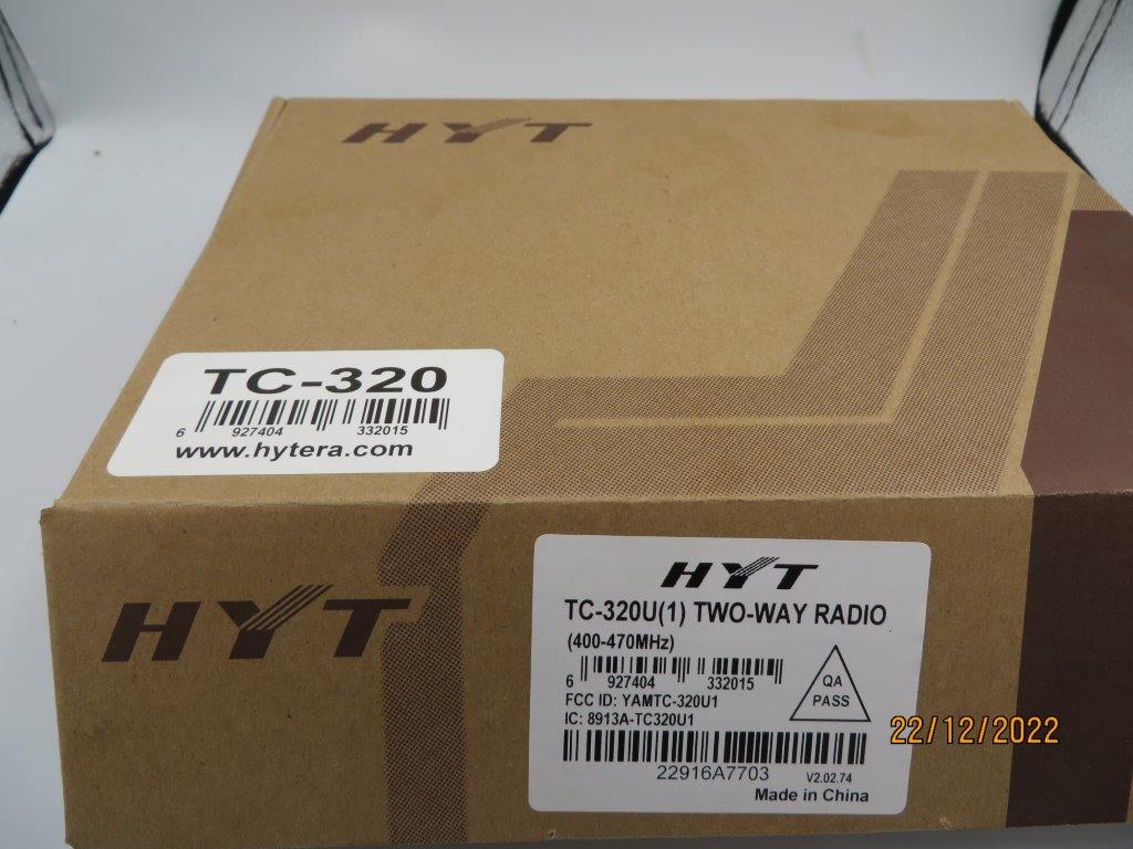 HYT TC-320 UHF 400-470 MHz 16CH Analogico 2W Radio bidireccional portátil análogo 1 botón práctico y ergonómico Precio + iva