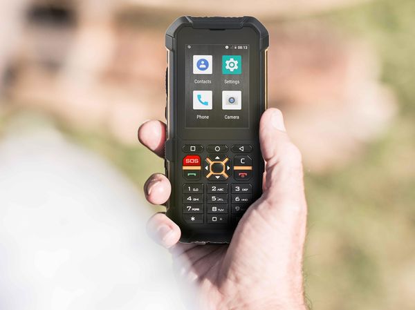 Ruggear RG170 Smartphone Rugerizado y Radio PoC PTT over celular para trabajo y clima duro Precio +iva