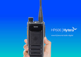 Hytera HP606 UHF 400-527MHz 1024CH 4W Radio digital para Industrias con GPS Man Down Bluetooth Precio +iva