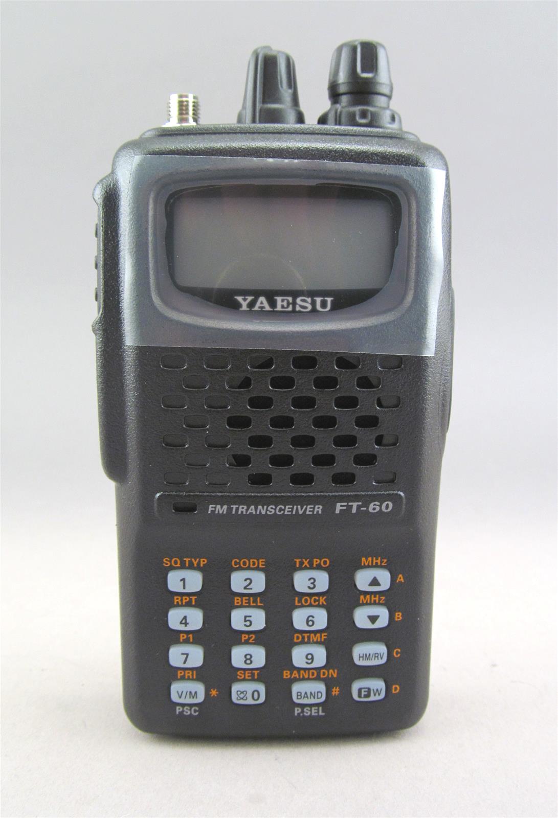 Yaesu FT-60R 144/430 Mhz Más de 1000 canales de memoria 5W Radio portátil dual band VHF UHF identificación automática de emergencia (EAI) Precio +iva